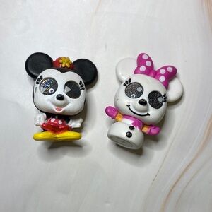 Disney Doorables Minnie Mouse Figurine Pair